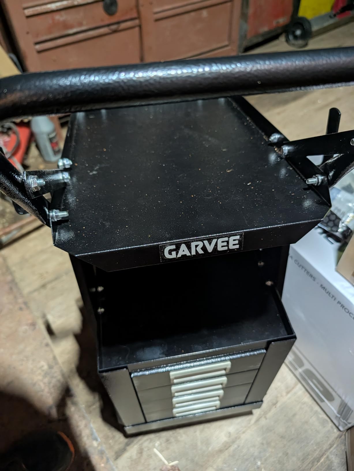 Garvee Welding Cart with 4 Drawers Utility Cart on Wheels for MIG Welder TIG Welder and Plasma Cutter, Heavy Duty Storage 360° Rolling Welding Trolley, Welders Tool Kit Cart, Black customer photo 2