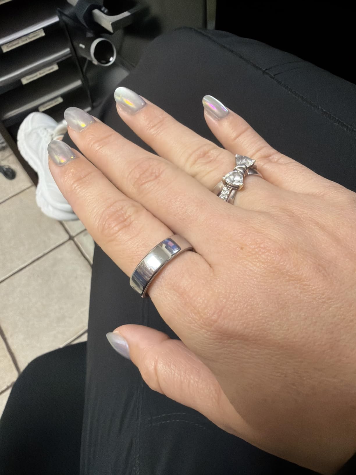 Oura Ring 5 Smart Ring - Silver - Size 7 - Fitness & Sleep Tracker customer photo 1