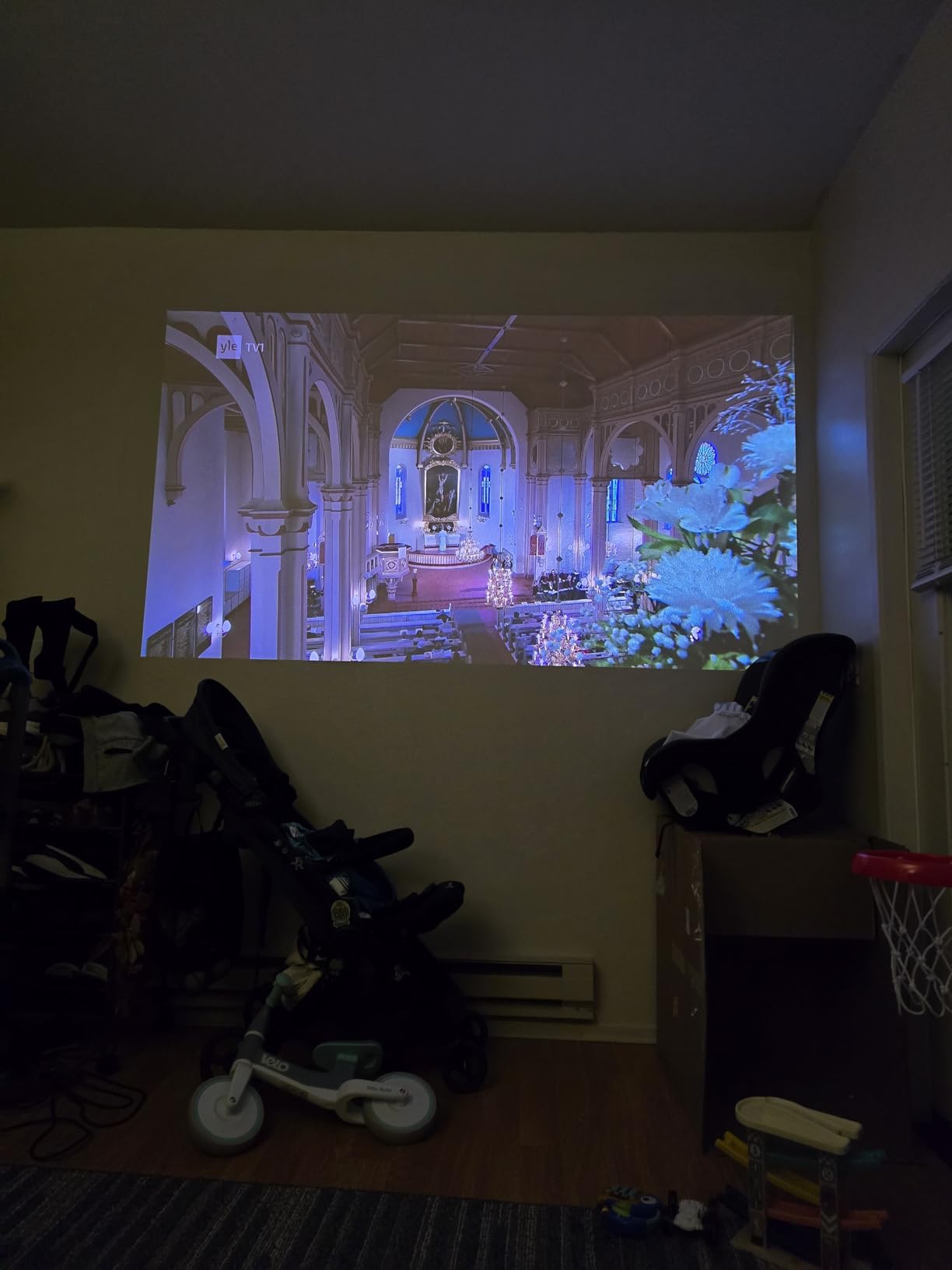 JMGO N1S 4K Upgrade Triple Laser Projector, 1700 ISO Lumens, Google TV customer photo 2