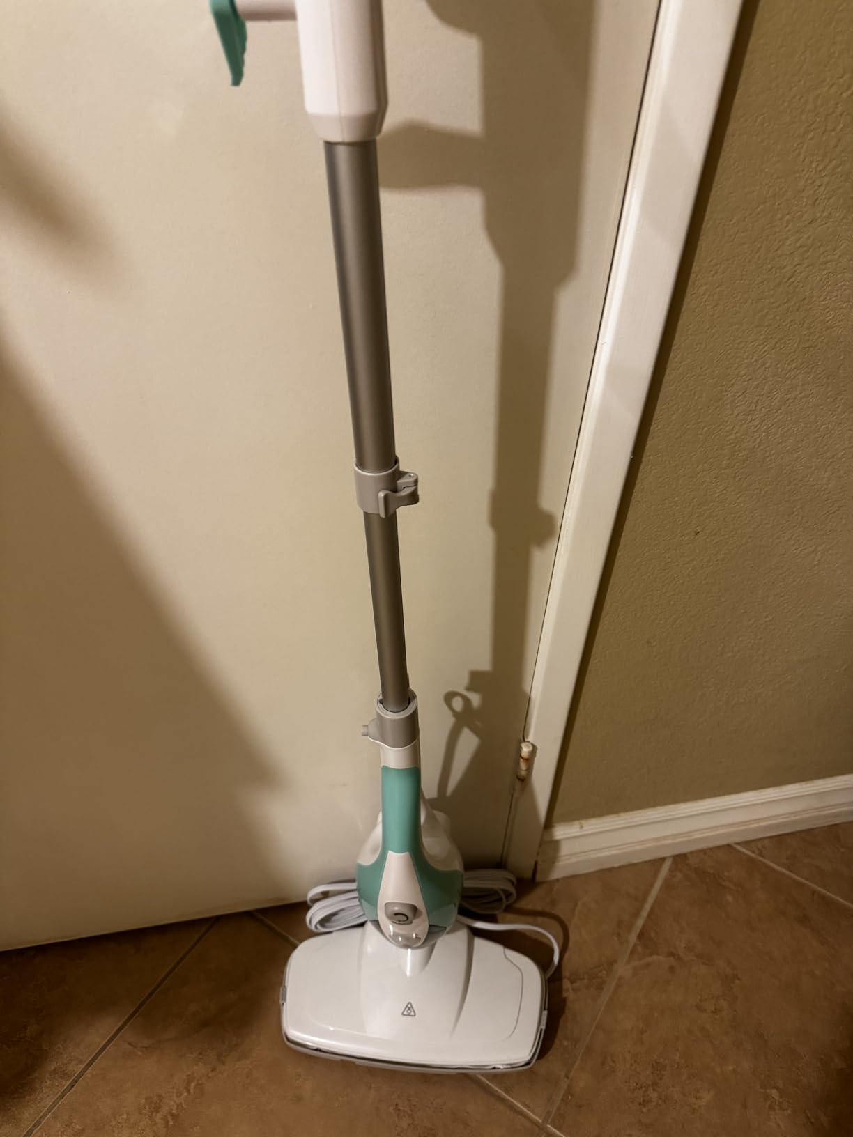 DUMOS 10-in-1 Multifunctional Steam Mop, 1550W Detachable Handheld Steam Cleaner, 16FT Power Cord with 2 Reusable Pads, Floor Steamer for Hardwood, Tile, Carpet, Grout, Windows customer photo 2