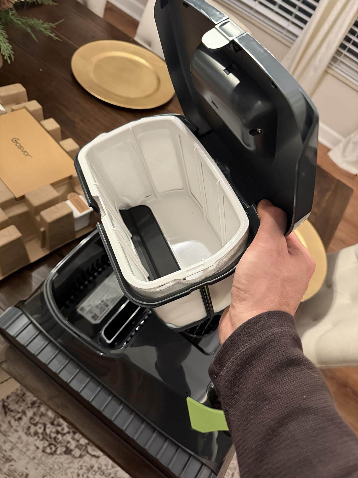 (2026 Upgrade) Gosvor Pool Vacuum LiteVac G1, Wall & Waterline & Shallow Area Cleaning, Up to 200-Min Runtime, Ultra-fine Filter, 15.2 lbs, Smart Navigation & App, for Pools up to 2153 sq.ft, Gray customer photo 1