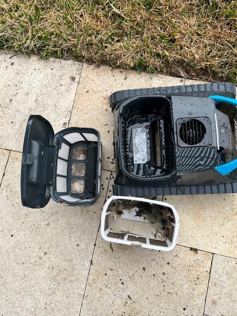 (2026 Upgrade) Gosvor Pool Vacuum LiteVac G1, Wall & Waterline & Shallow Area Cleaning, Up to 200-Min Runtime, Ultra-fine Filter, 15.2 lbs, Smart Navigation & App, for Pools up to 2153 sq.ft, Orange customer photo 1