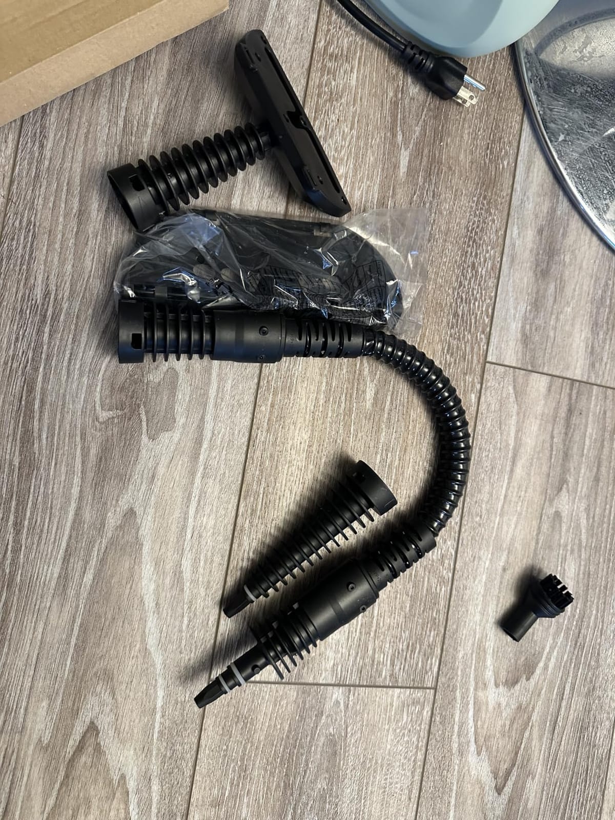 Handheld Steam Cleaner, Steamer for Cleaning with 13 Accessories | 1200W Portable Steam Cleaner for Home, Multi-Surface Deep Cleaning for Bathrooms, Kitchens, Windows, Tile, Grout and Car customer photo 1