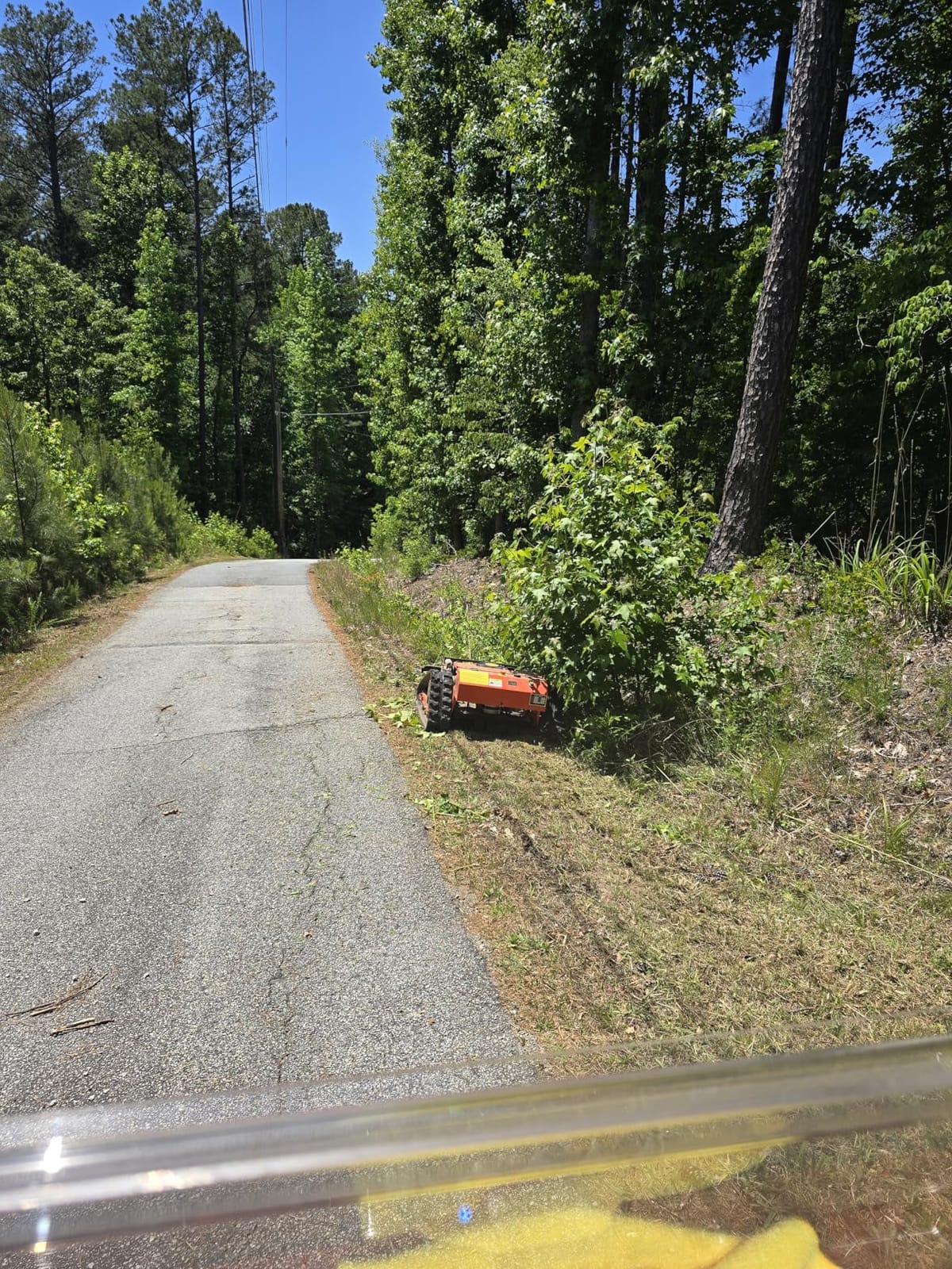 Infront Remote Control Lawn Mower with Enclosed Cabin, 55° Slope Climbing customer photo 2