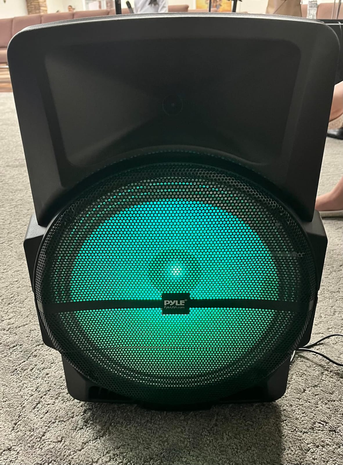 Wireless Portable PA Speaker System -1200W High Powered Bluetooth Compatible Indoor and Outdoor DJ Sound Stereo Loudspeaker w/USB SD MP3 AUX 3.5mm Input, Flashing Party Light & FM Radio -PPHP1544B customer photo 2