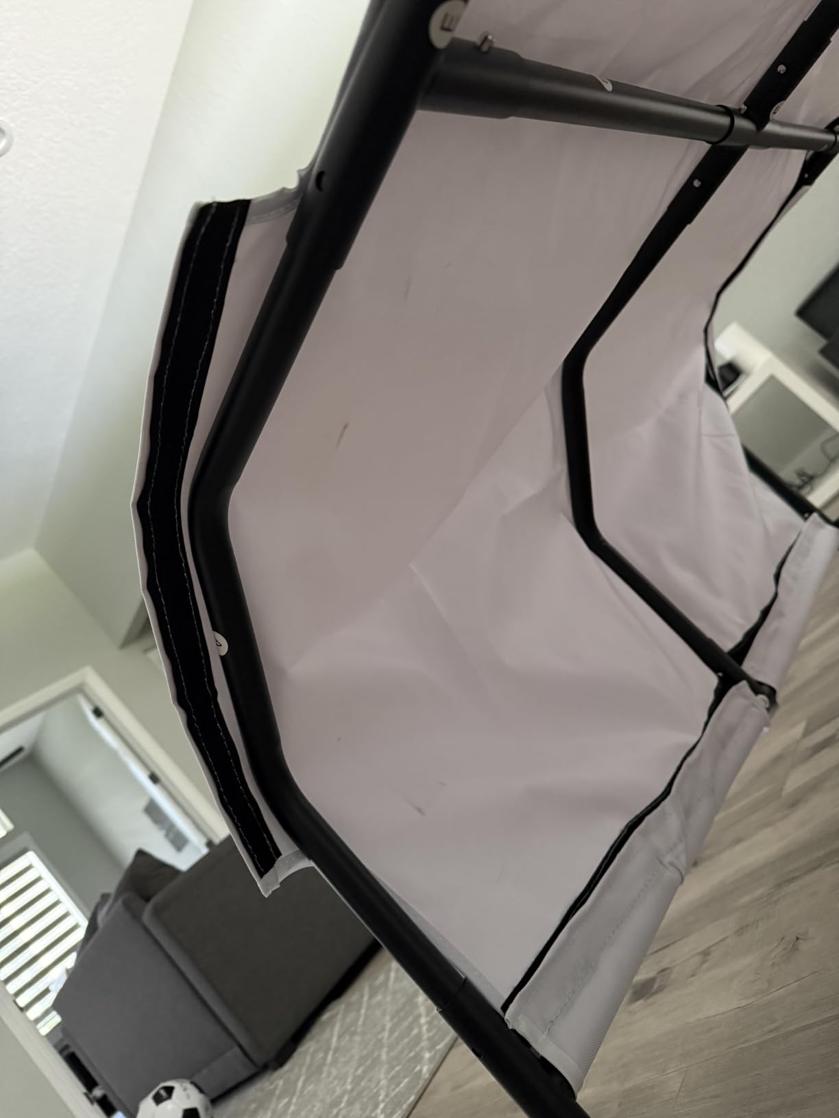 37.4