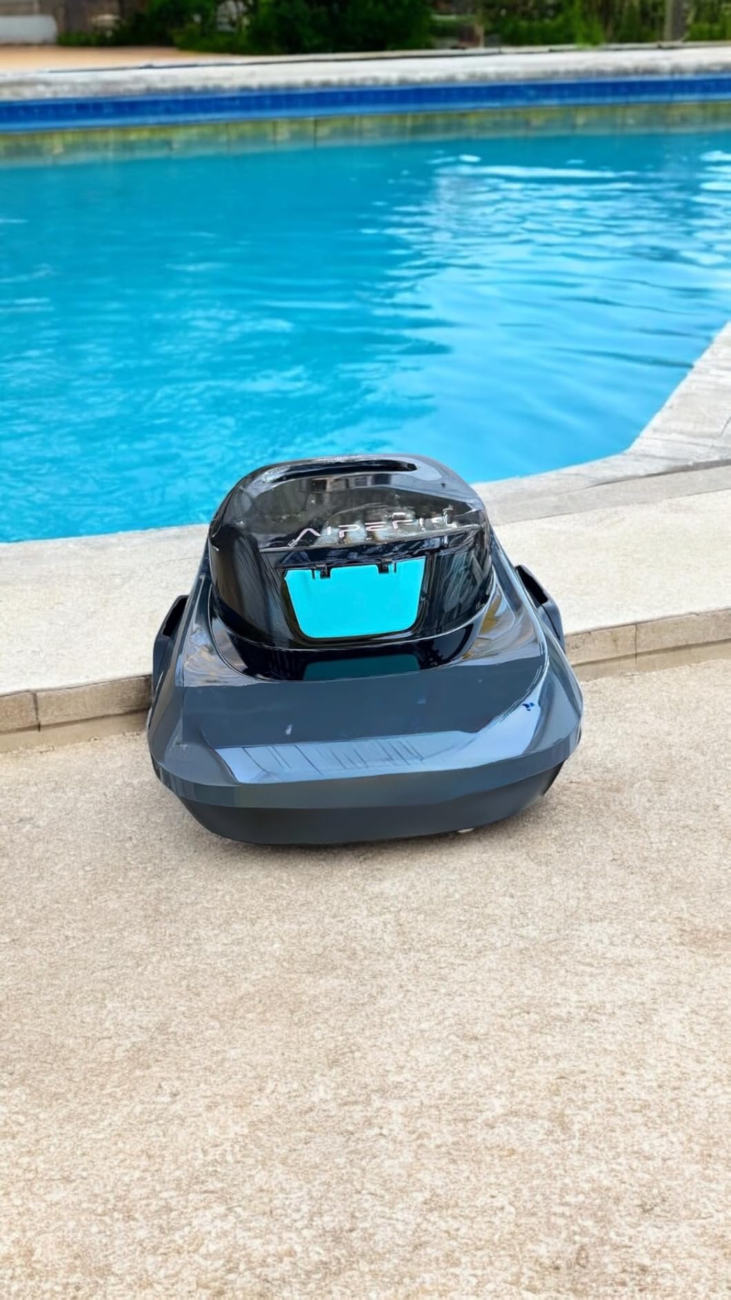 Aiper Scuba SE Automatic Robotic Pool Vacuum for Above Ground Pool customer photo 2