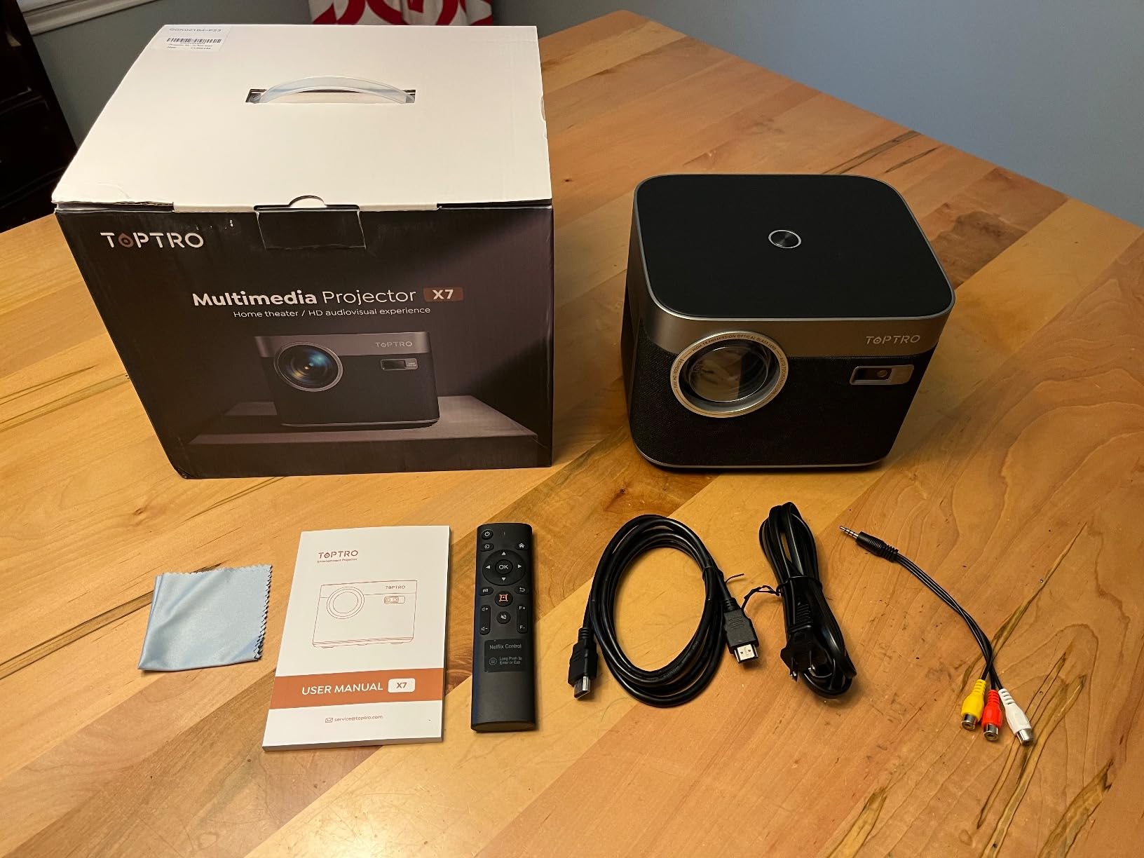 Portable Smart Projector [Bundled with Google TV Stick 14.0 & 4K Support & Dolby] with WiFi and Bluetooth HDR10,Ceiling Mini Movie Short Throw Projector Outdoor Auto Focus for Home Theater Bedroom customer photo 2