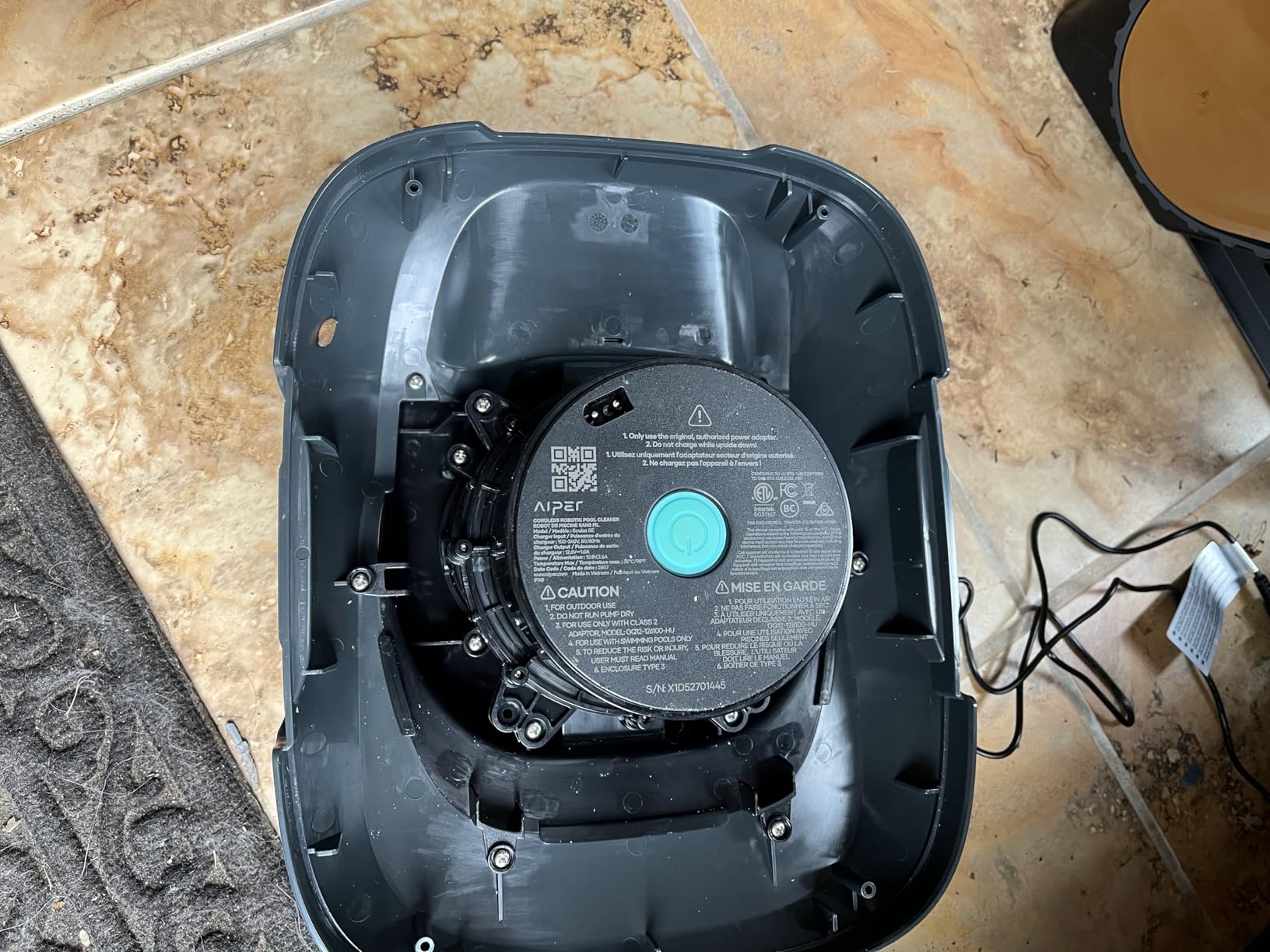 Aiper Scuba SE Automatic Robotic Pool Vacuum for Above Ground Pool customer photo 2