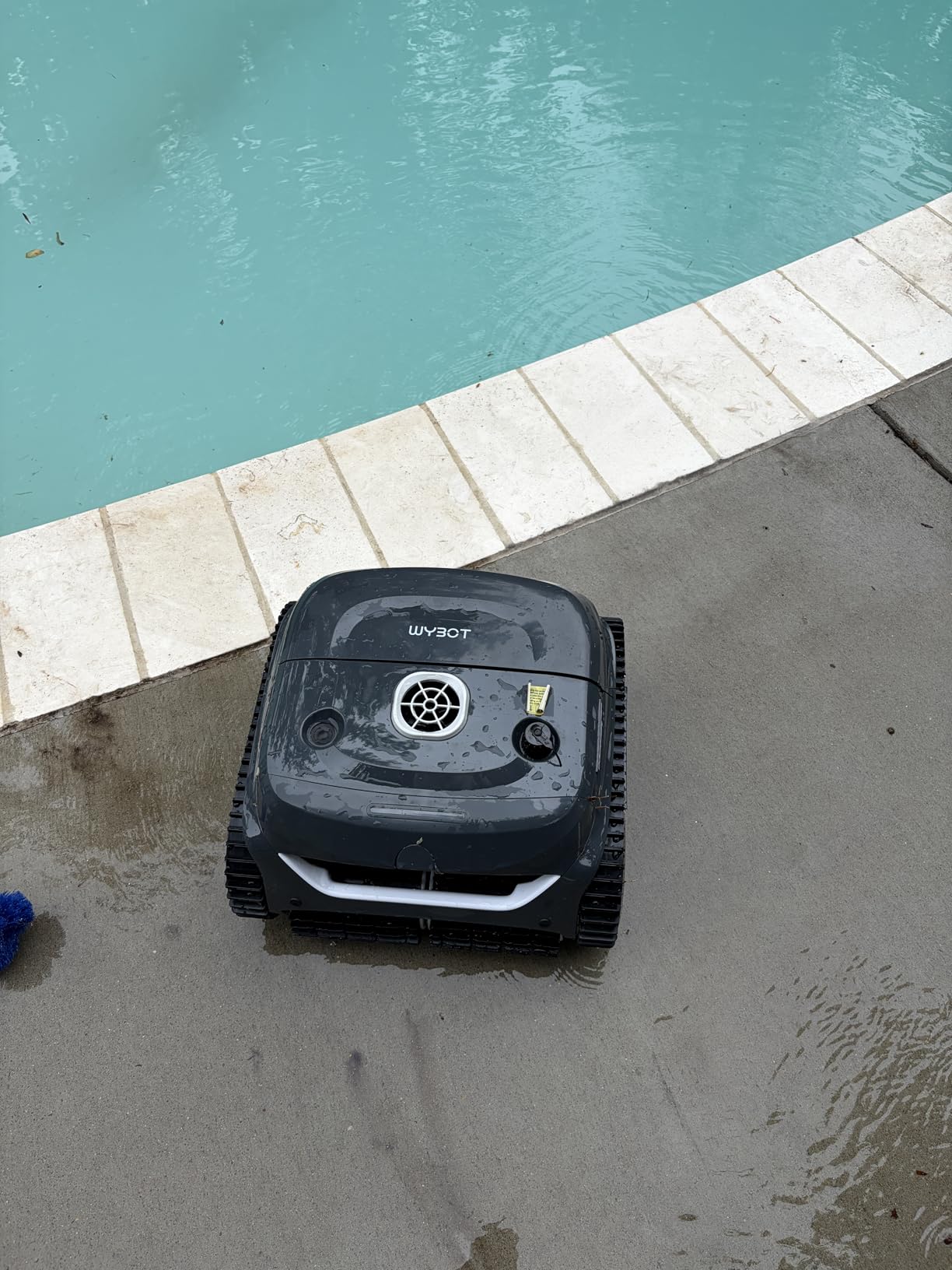 Wybot C2 Cordless Pool Vacuum for Inground Pools, Robotic Pool Cleaner customer photo 2