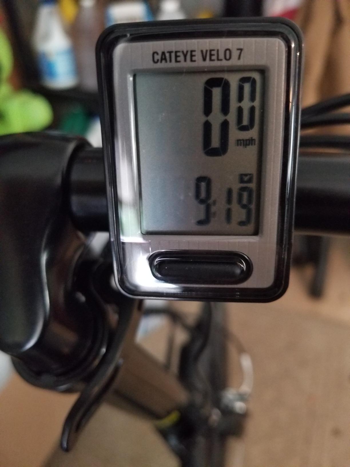 CATEYE Wired Bike Computer customer photo 1