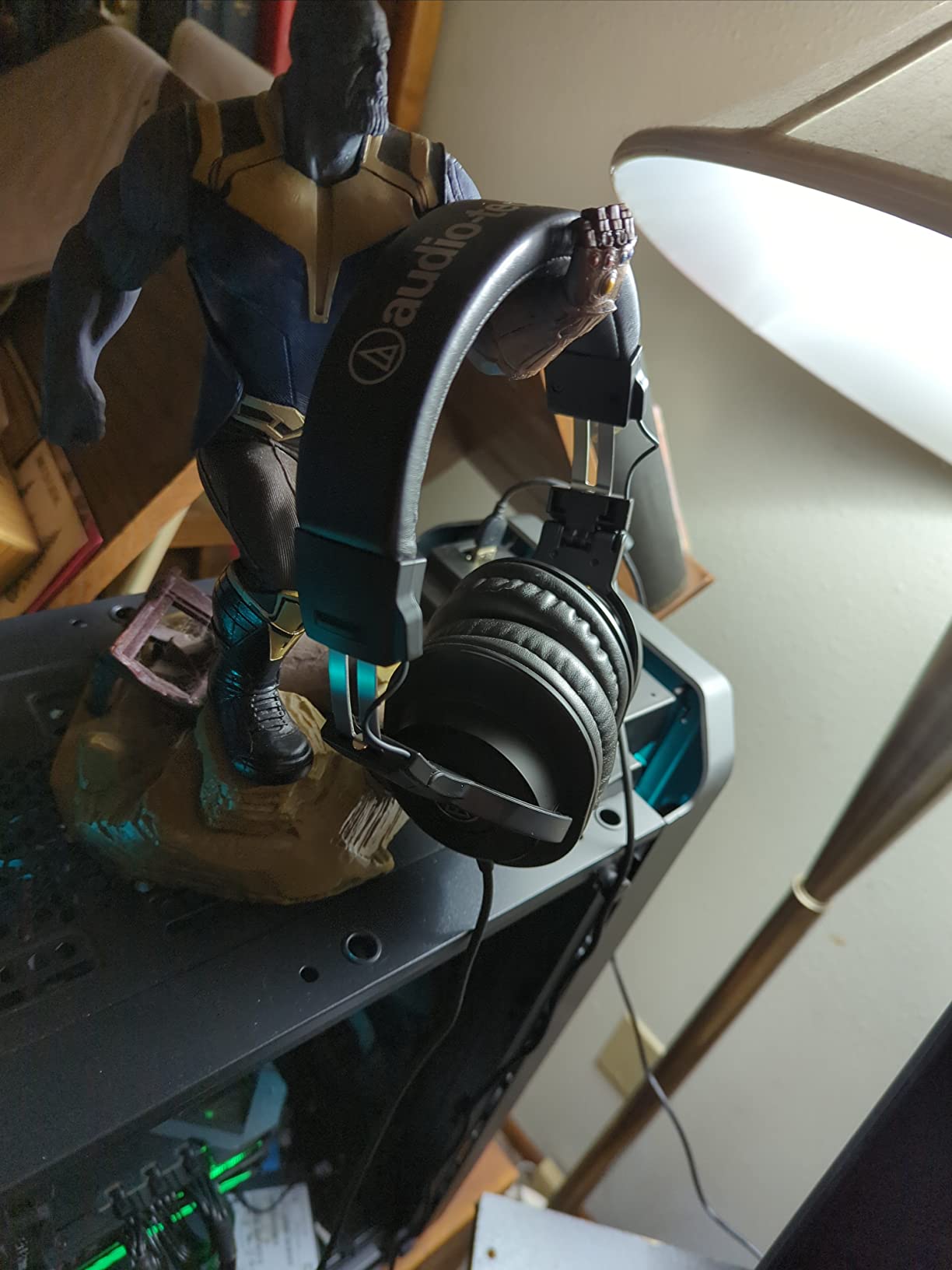 Audio-Technica ATH-M30x Professional Studio Monitor Headphones, Black customer photo 2
