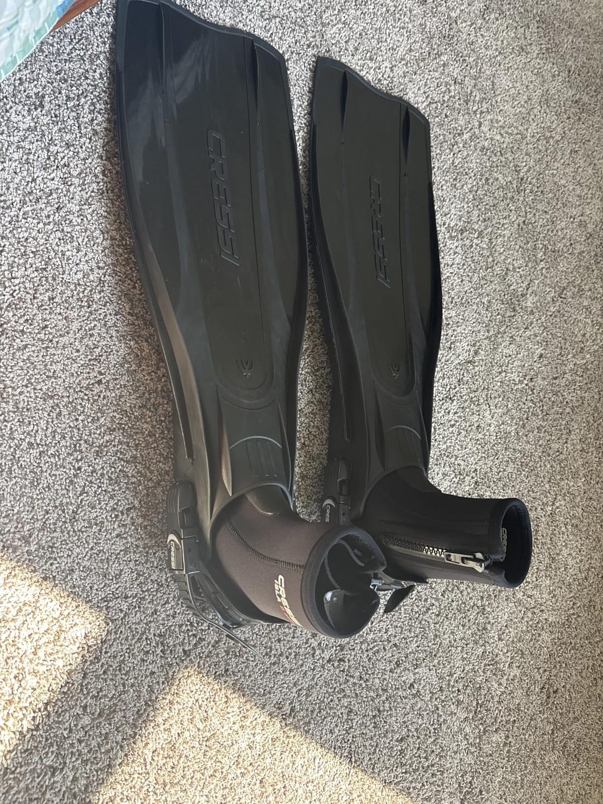 Adult Unisex Crew Water Boots for Scuba Diving, Surfing, Canyoning, 5 mm Neoprene Thickness - Isla: designed in Italy customer photo 2