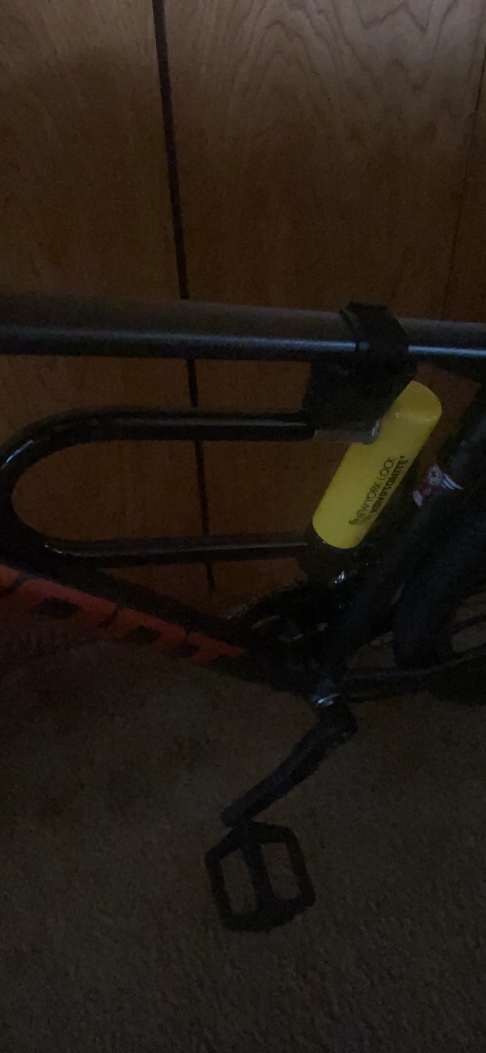 Kryptonite New York Standard Heavy Duty U-Lock, 16mm Anti-Theft Bike Lock customer photo 2