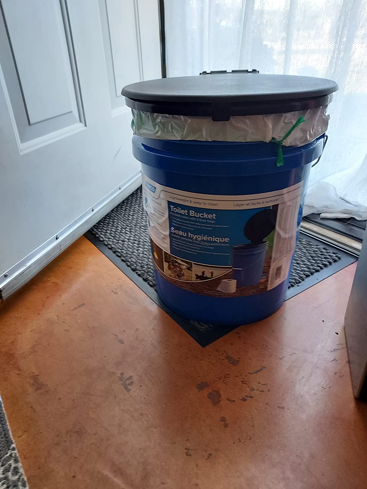 Camco Portable Toilet Bucket with Snap-On Seat and Lid, 5 Gallon, 41549 customer photo 1