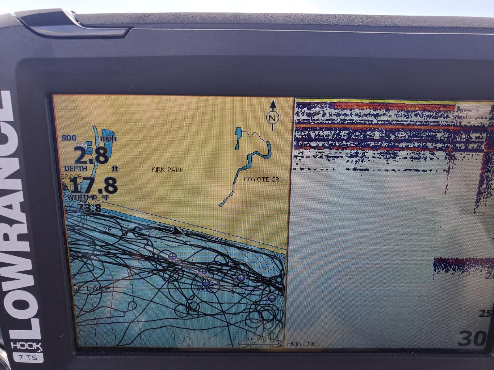 Lowrance HOOK2-7 7-inch Fish Finder with TripleShot Transducer and US / Canada Navionics+ Map Card customer photo 2