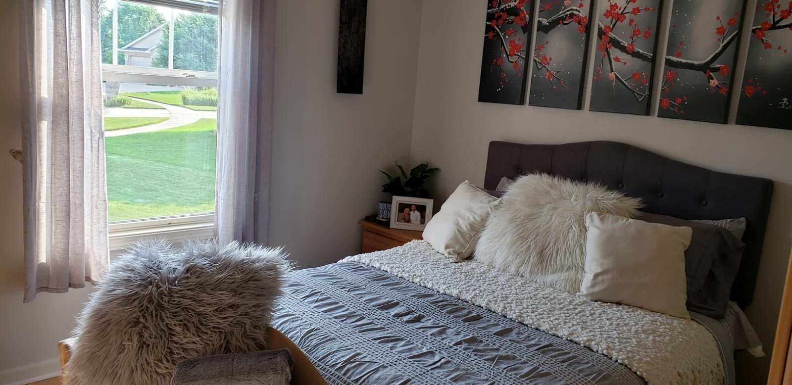 Flash Furniture Cambridge Tufted Upholstered King Size Headboard in Black Fabric customer photo 2