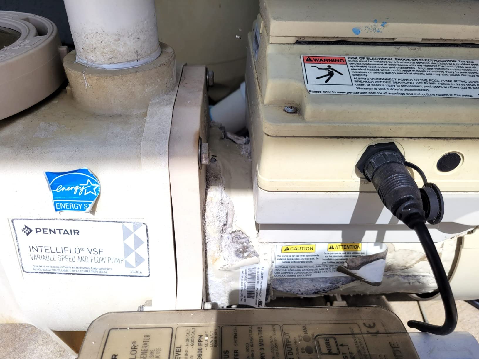 Pentair 011028 IntelliFlo VS Pool Pump, Almond customer photo 1