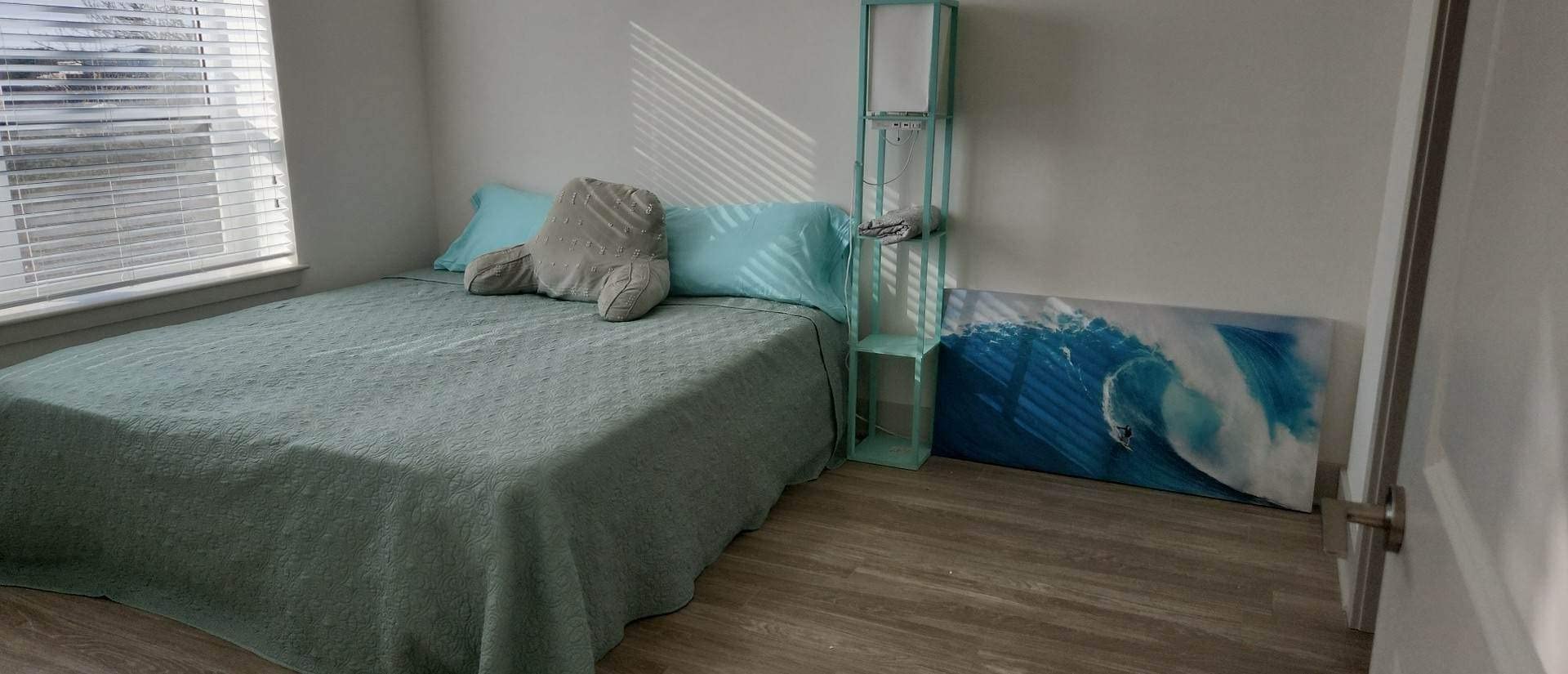 Linenspa Adjustable Bed Base — Motorized Head and Foot Incline — Twin XL customer photo 2