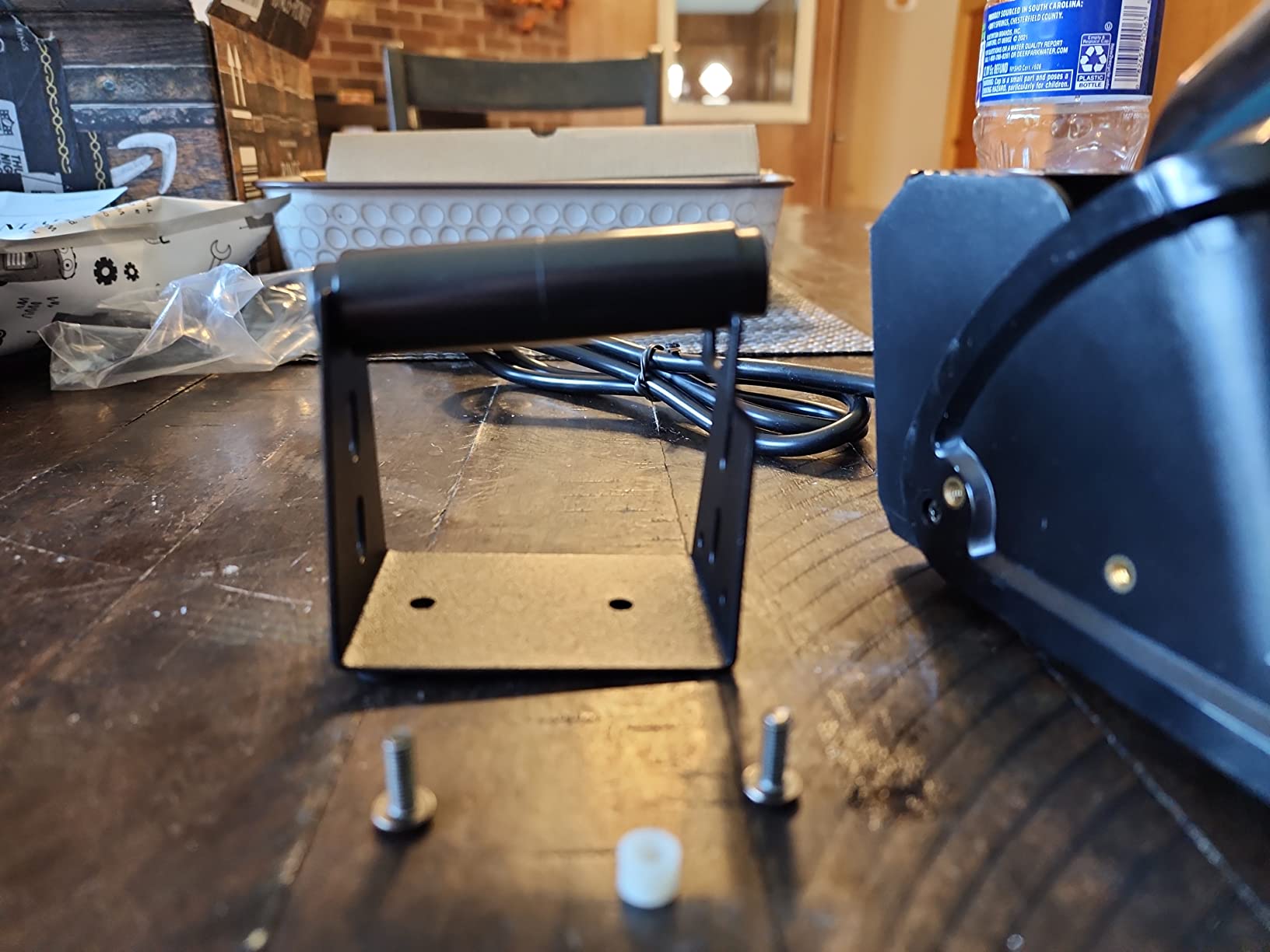 YIHUA 926 III 60W LED Display Soldering Iron Station Kit w 2 Helping Hands, 6 Extra Iron Tips, Roll of Lead-Free Solder, Solder Sucker, S/S Tweezers, °C/ºF Conversion, Auto Sleep & Calibration Support customer photo 2