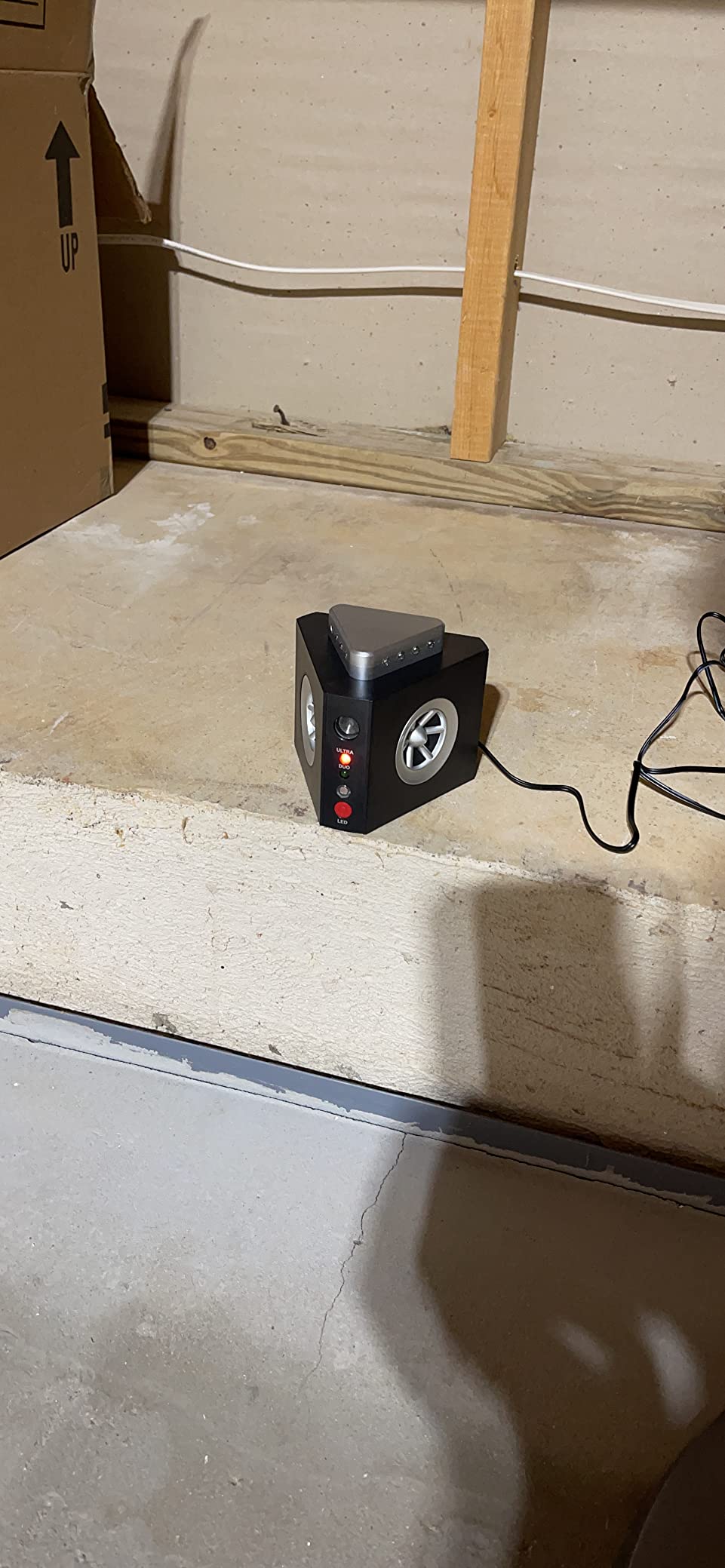 Angveirt Plug-in Ultrasonic Rodent Repeller for Home, Garage & RV customer photo 2