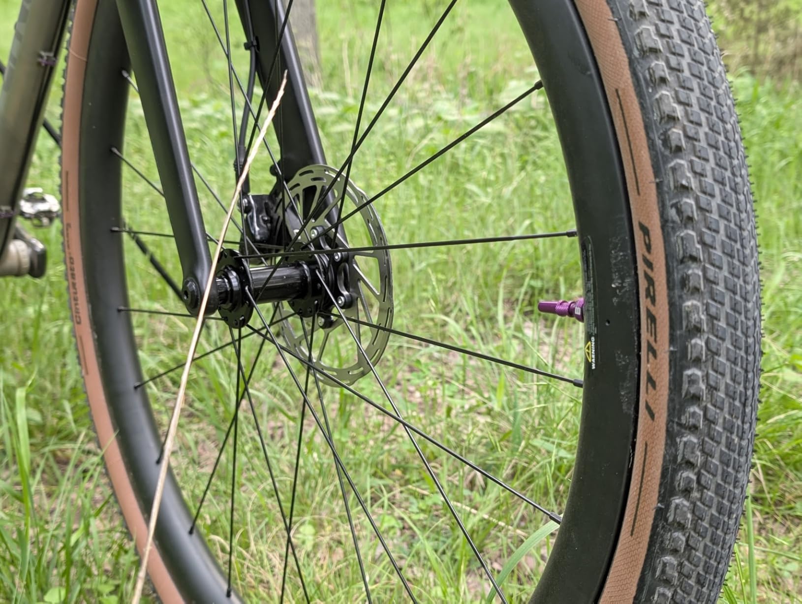 SUPERTEAM 38/31mm Tubeless Disc Wheelset 700c Gravel customer photo 2