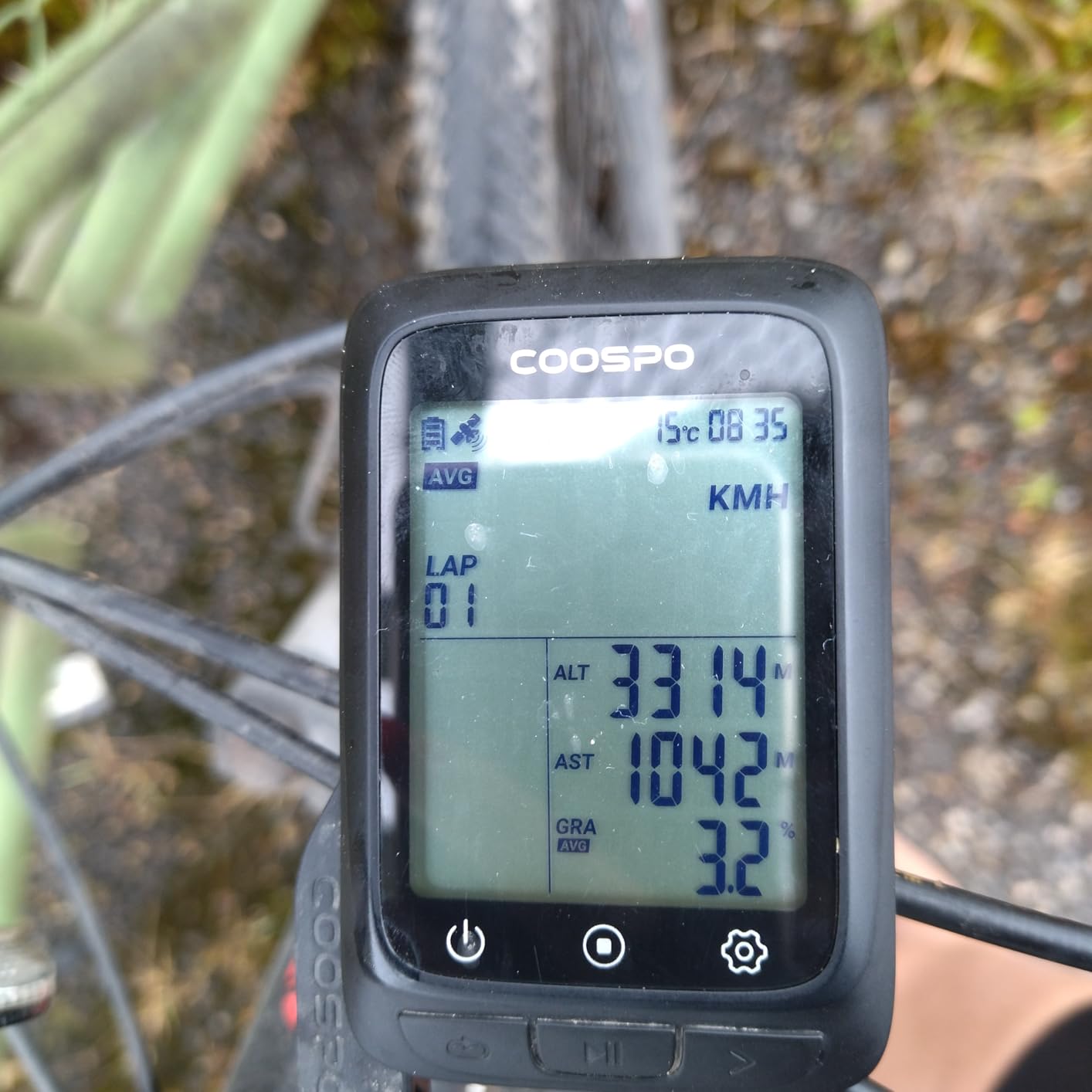 COOSPO Wireless Cycling Computer GPS with 2.4 LCD Screen, Bike Speedometer with Auto Backlight IP67 customer photo 2
