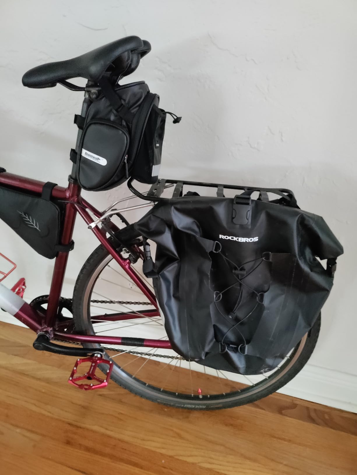 ROCKBROS Bike Panniers Waterproof Max 30L Capacity Cycling Traveling 2 Pack customer photo 1