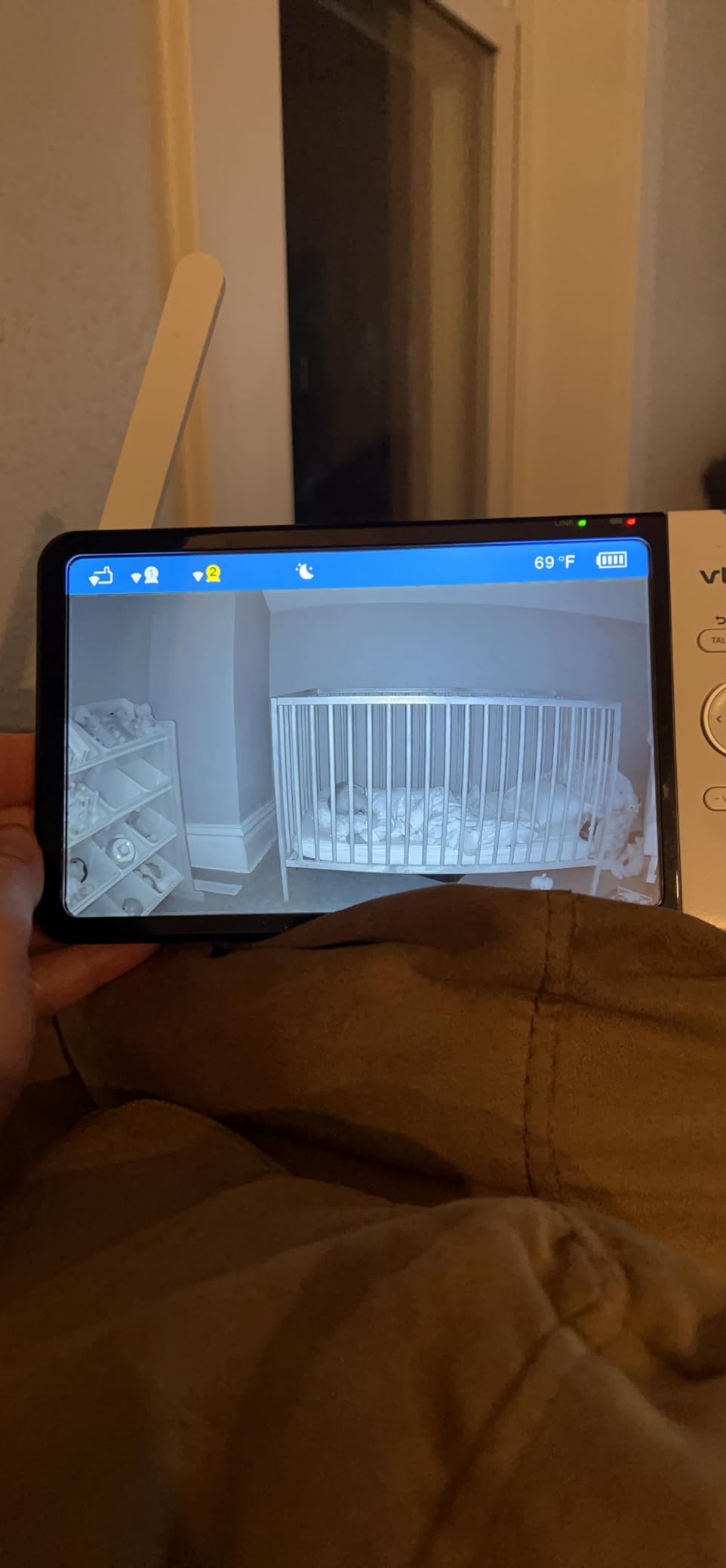 VTech RM7764-2HD Smart WiFi Baby Monitor with 2 Cameras, 1080p HD Video, 360° Pan & Tilt, 10x Zoom, 7