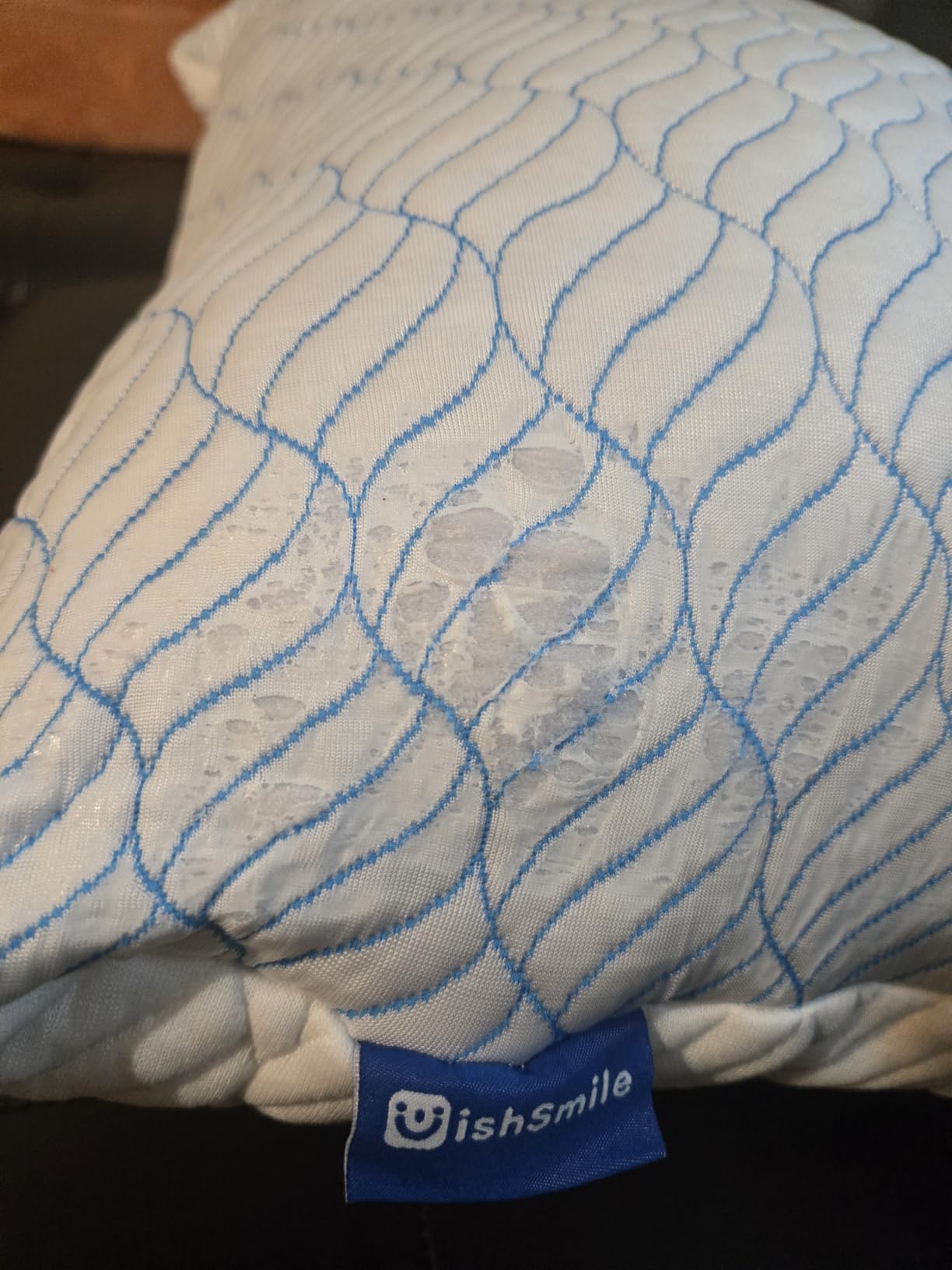 WISHSMILE Cooling Shredded Memory Foam Pillows Queen Size Set of 2 customer photo 1
