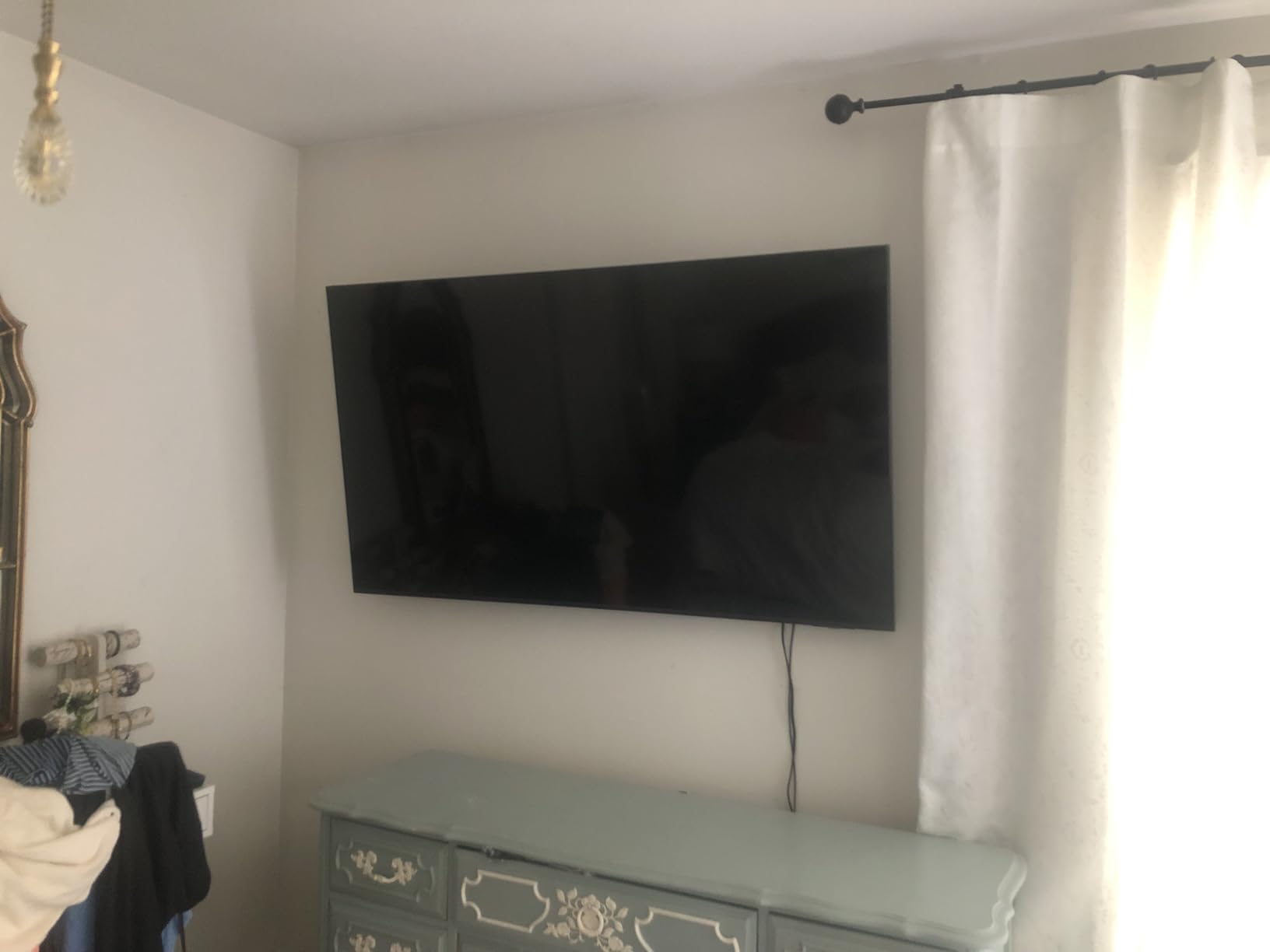 BONTEC Corner TV Wall Mount with Extra Long 40.9” Extension Arm,Tilt Swivel customer photo 1