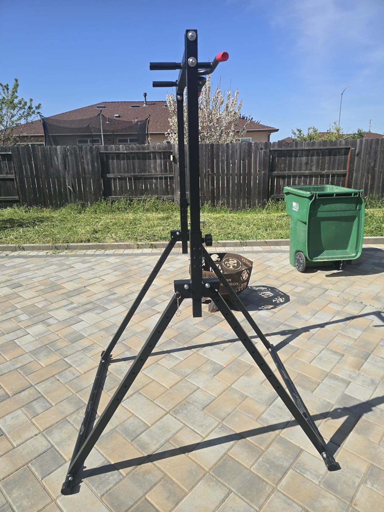 DOBESTS Power Tower Pull Up Bar Free Standing, Foldable Pull Up Station customer photo 2