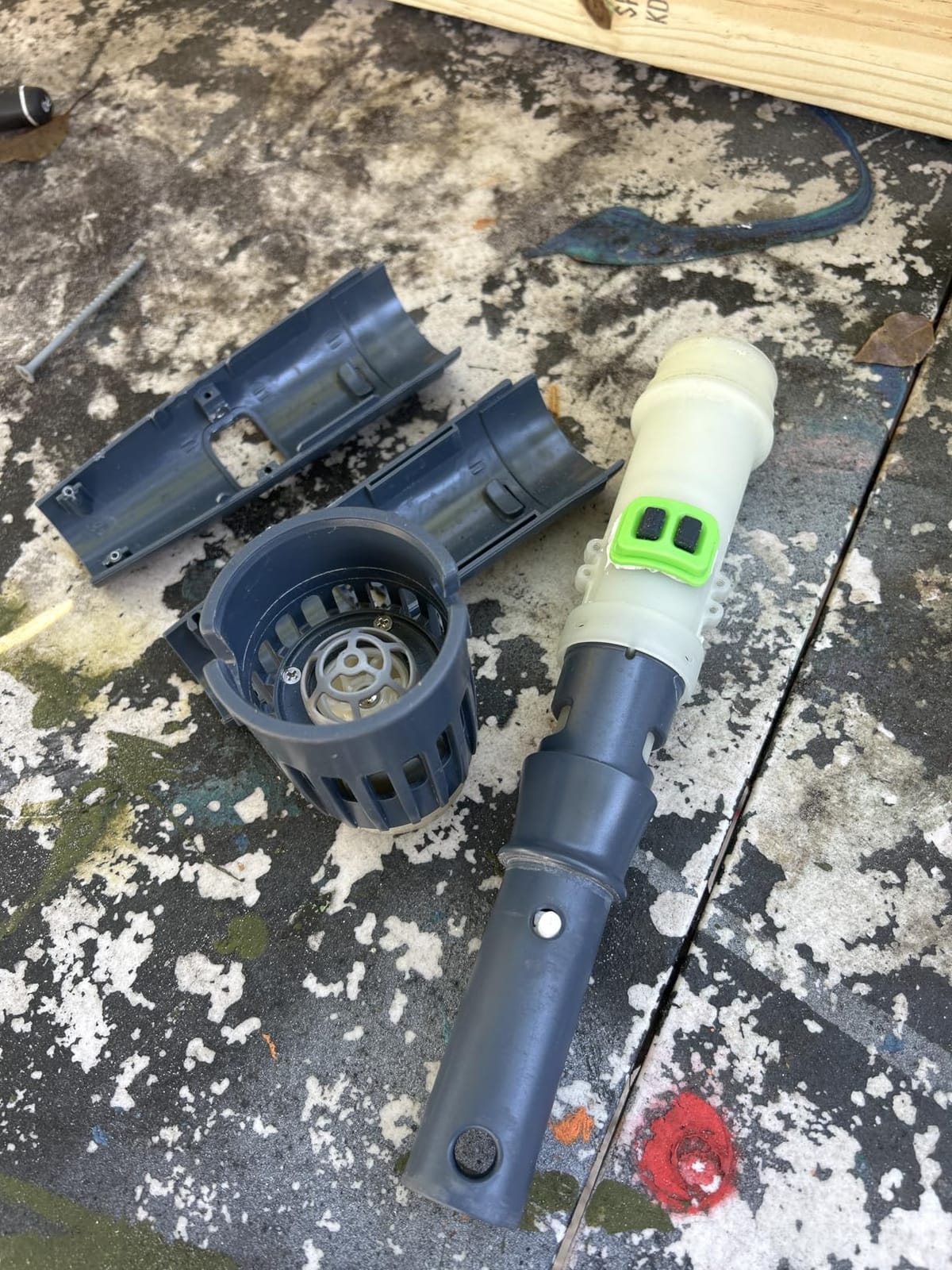 Rechargeable Pool & Spa Hot Tub Vacuum Cleaner - Dual Mode & Magnetic Drive System, 25µm Ultra Fine Mesh Filters for Hot Tub, Small Above Ground Pools - 70 Mins customer photo 1