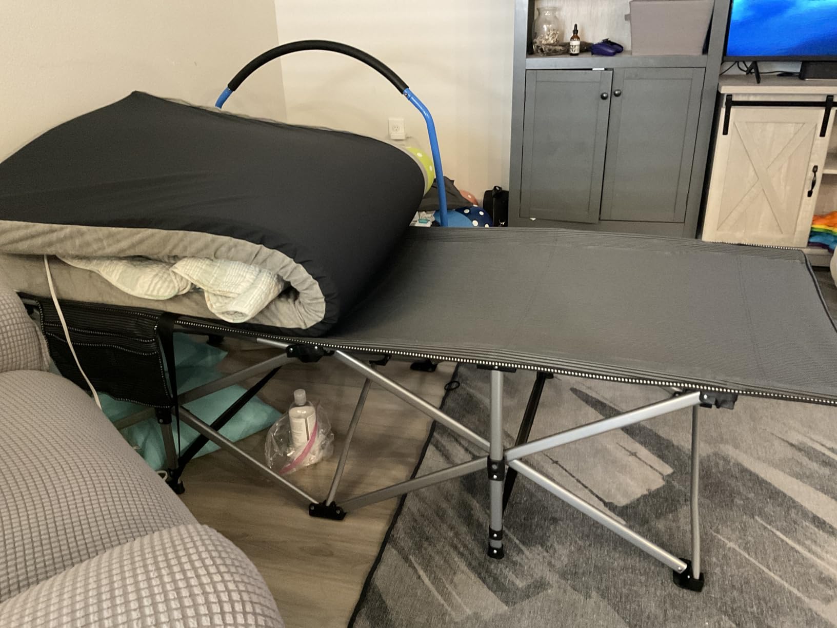 Slsy Oversized Folding Camping Cot for Adults with Pad, 32in Wide, 900LBS customer photo 1