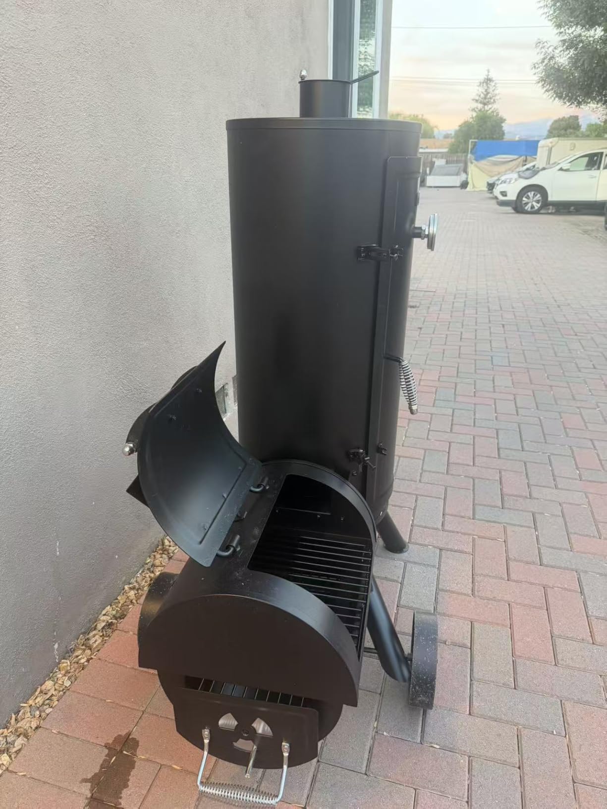 Captiva Designs Vertical Charcoal Smoker Grill Extra Large Barbecue Grill customer photo 2