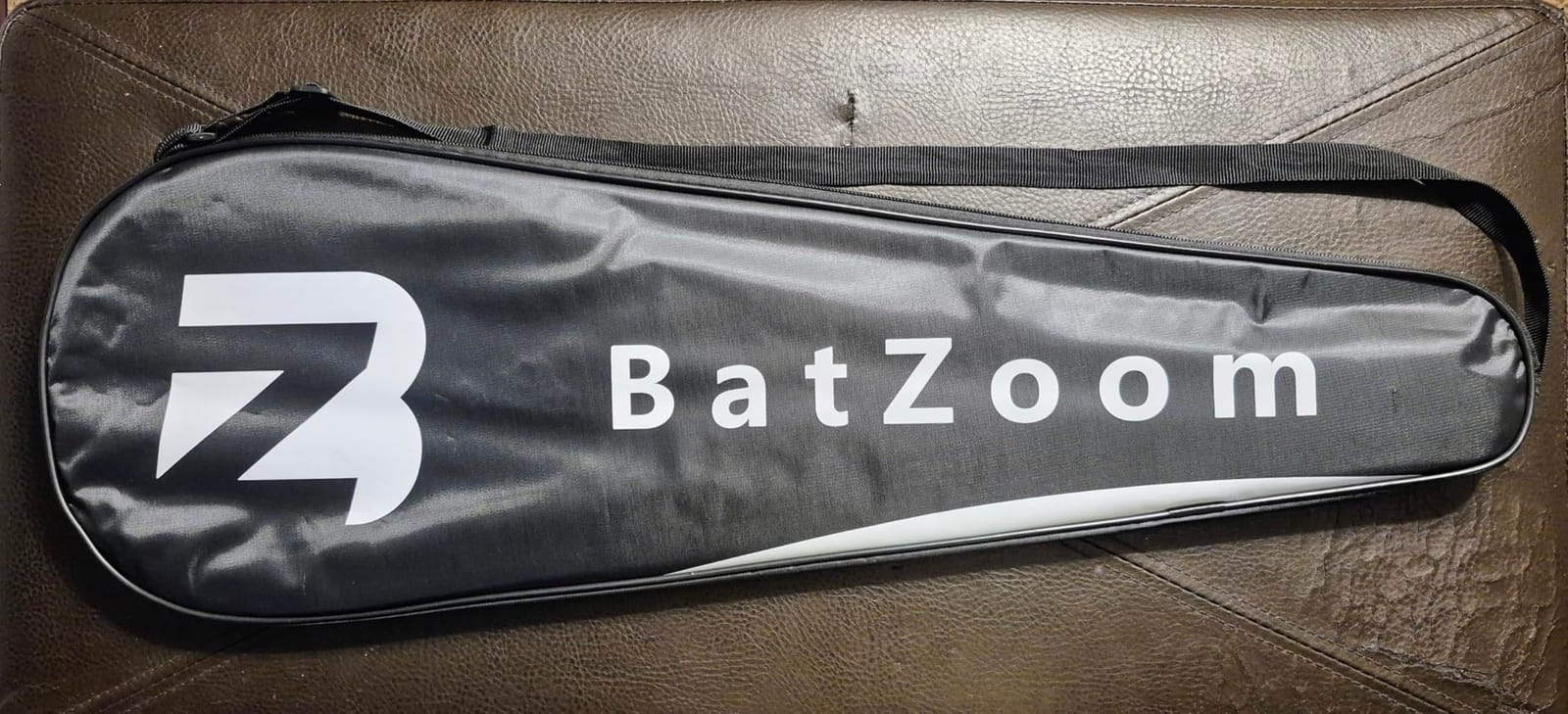BatZoom Squash Racket for Beginners – Heavy Duty Training Squash Racquet for Adults, Pre-Strung with Comfortable Grip & Shock Absorption - Includes Carrying Bag customer photo 2