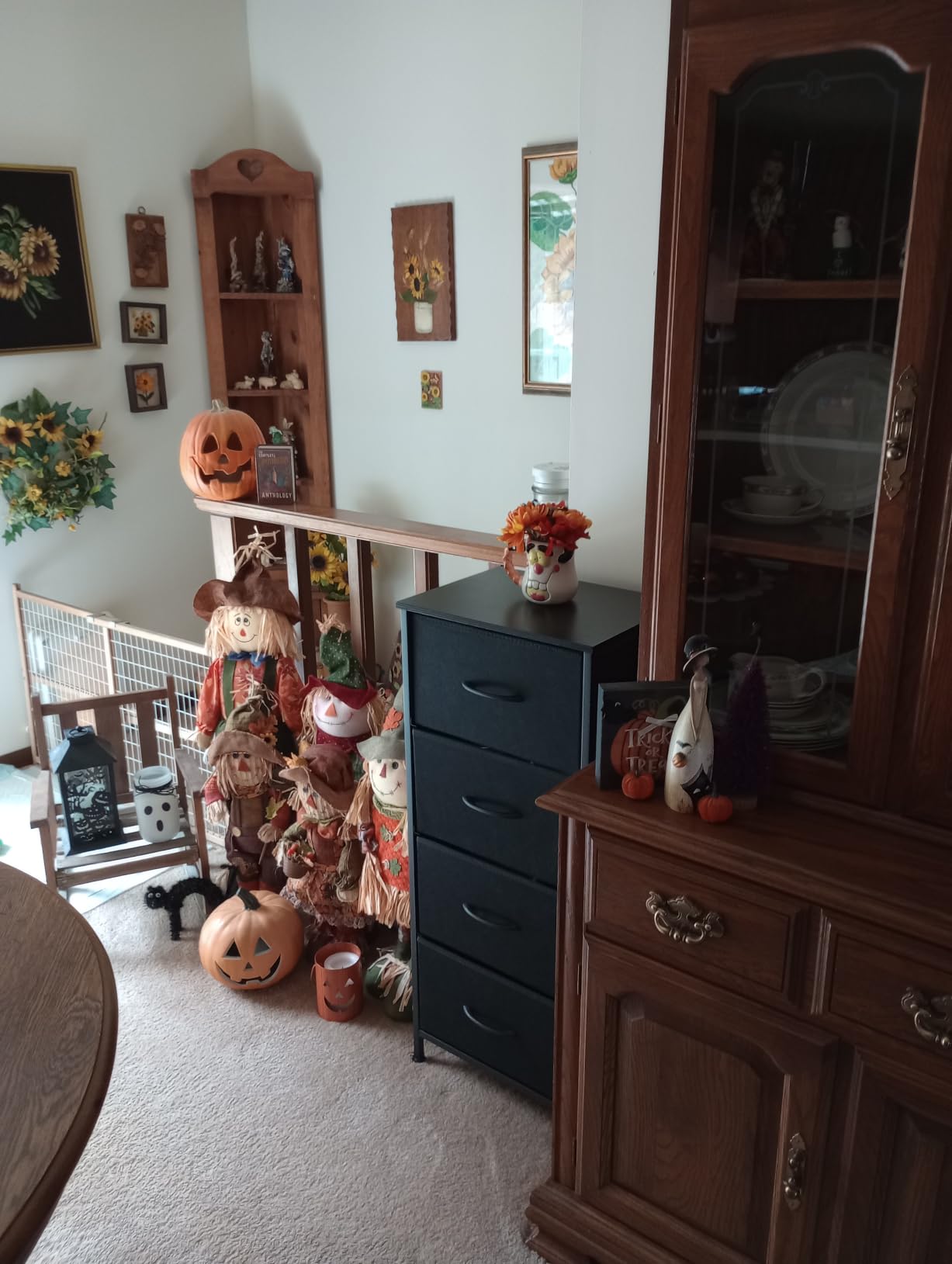 SONGMICS Dresser for Bedroom, Tall Dresser with 4 Fabric Drawers customer photo 2