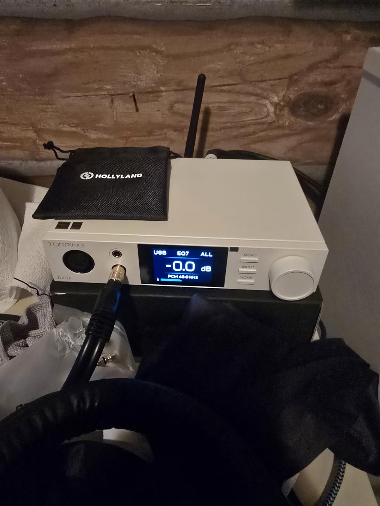 TOPPING DX5 II Hi-Res DAC & Headphone Amp Combo – Dual ES9039Q2M, X-Hybrid Amp, 10-Band PEQ, LDAC Bluetooth 5.1, 4.4mm Balanced & 6.35mm Headphone Output, Preamp Mode, 12V Trigger (White) customer photo 1
