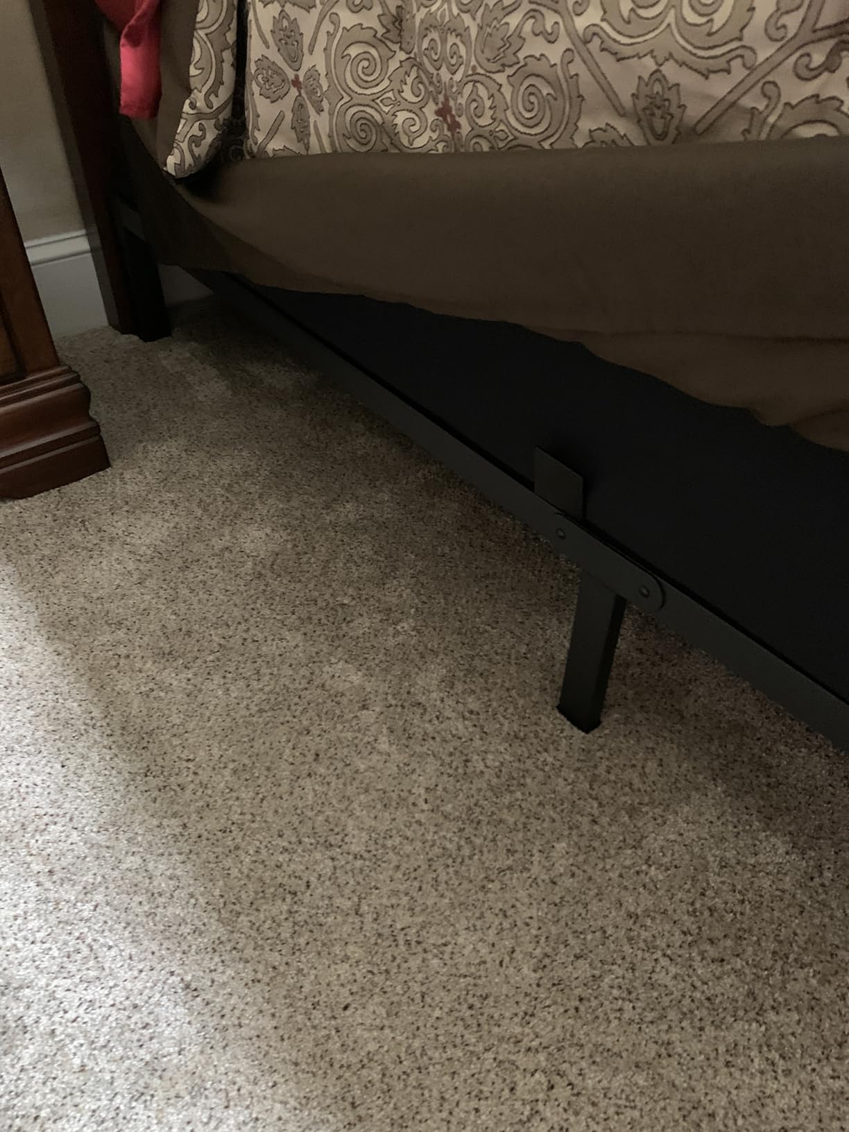 Bilily 10 Inch Low Bed Frame King with Round Corner Legs,3500 LBS Heavy Duty Low Profile King Size Bed Frame Metal Platform, No Box Spring Needed, Easy Assembly, Noise-free, Headboard Compatible,Black customer photo 1
