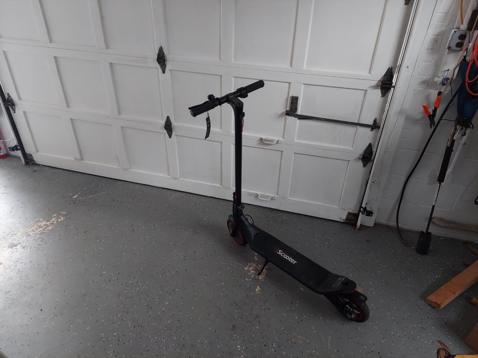 iScooter Electric Scooter for Adults,Off-Road Tires,Dual Suspension&Brakes customer photo 2