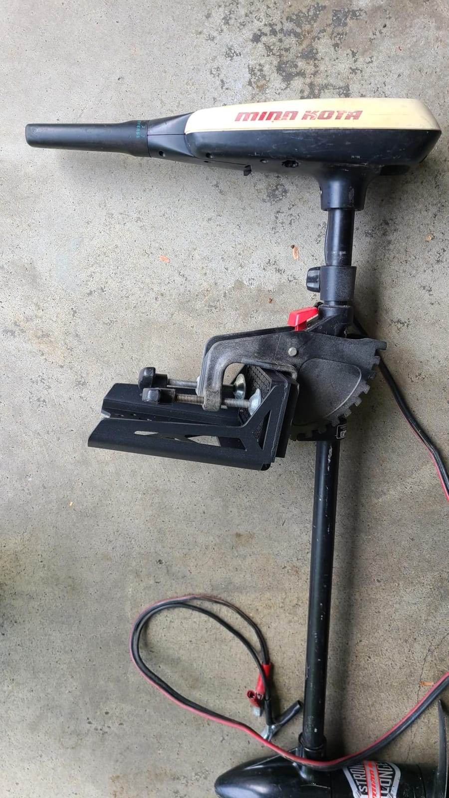 Universal Transom Trolling Motor Mount for Kayaks,Heavy Duty Marine-Grade customer photo 1