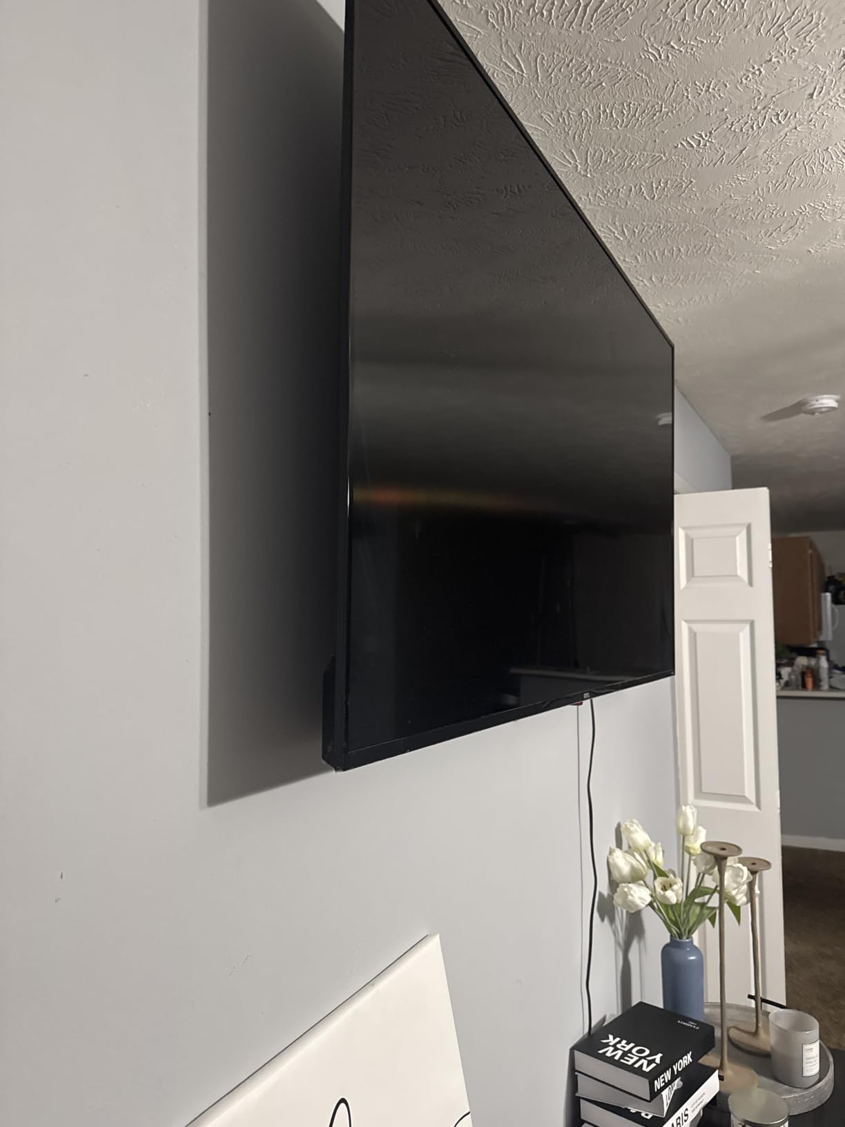 HOME VISION Corner Extra Long Arm TV Wall Mount Bracket for 32-65 Inch TVs customer photo 1